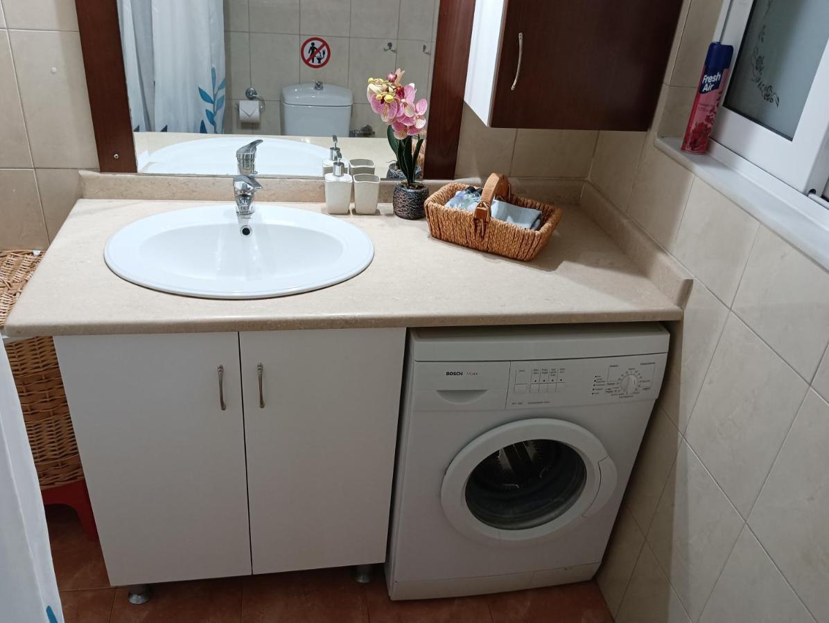 Thalia Apartment In Kalamata, 15' Walk From The City Center And The Beach Eksteriør bilde